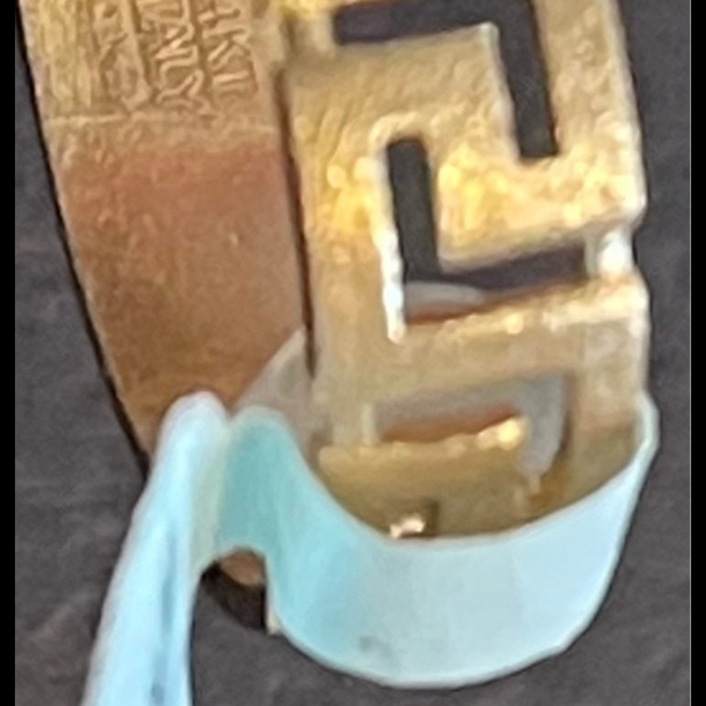 Gold Geometric Pattern Ring - Picture 9 of 10